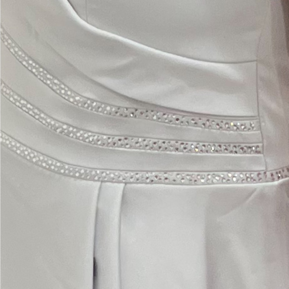 💕Montage by Mon Cheri ice gray mother of bride dress with matching shawl - Picture 14 of 16
